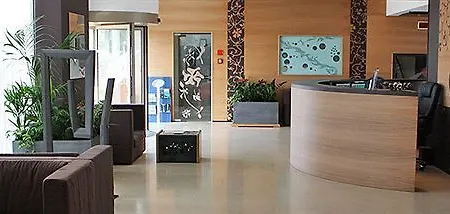 Sanlu Hotel 3*