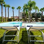 Sanlu Hotel Serrano