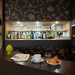 Hotel Sanlu Serrano