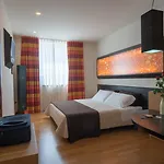 Sanlu Hotel 3*