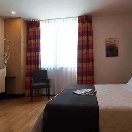 Sanlu Szálloda 3*