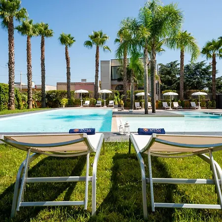 Sanlu Hotell Serrano