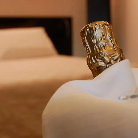 Hotell Sanlu Serrano